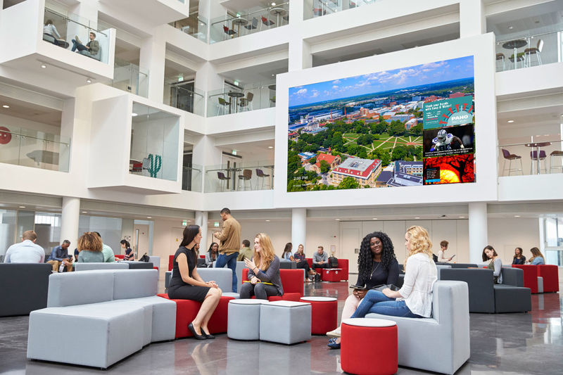 LED Indoor Video Wall Education Student Union Lounge-small (1)